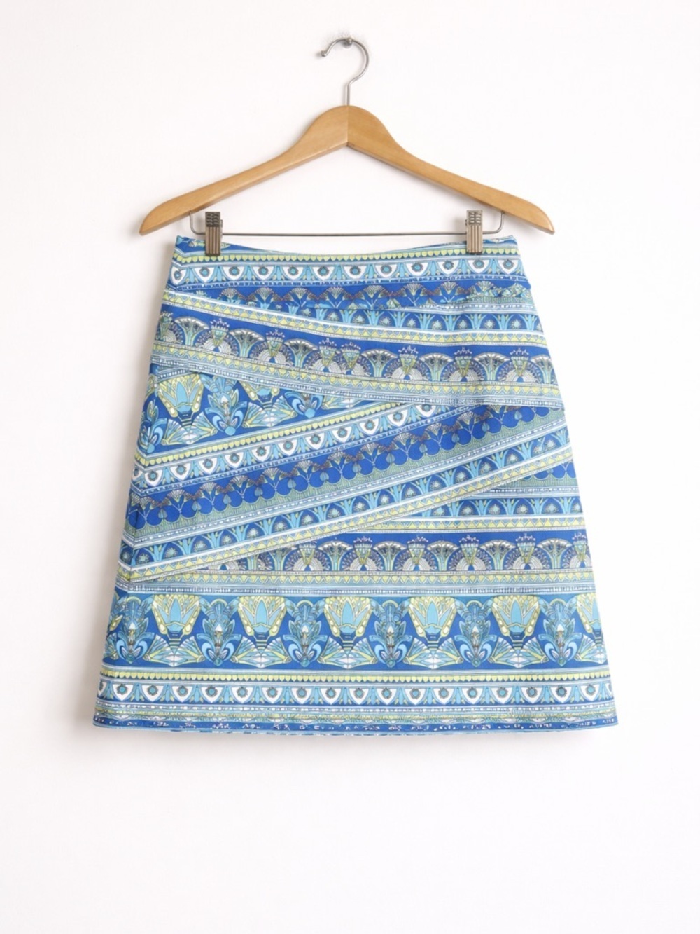 J McLaughlin Catalina Skirt Blue Green Tile Print Size Small Pull On Stretch